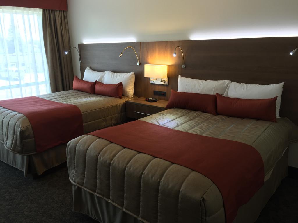 Motel Adam Гатино Екстериор снимка